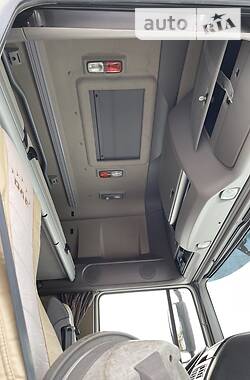 Тягач DAF XF 105 2012 в 
