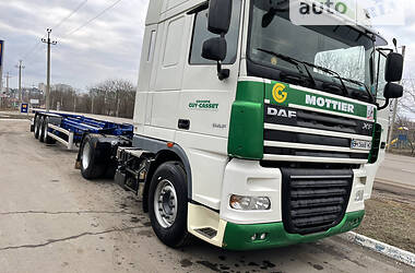 Тягач DAF XF 105 2012 в Одессе