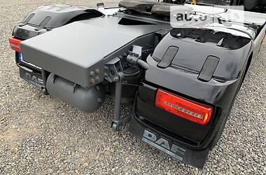 Тягач DAF XF 105 2013 в 
