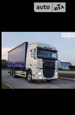 Контейнеровоз DAF XF 105 2010 в Кривому Розі