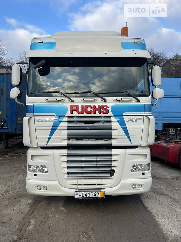 Тягач DAF XF 105 2012 в Днепре