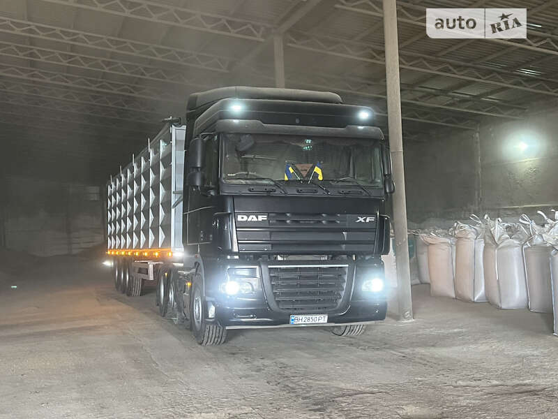 Тягач DAF XF 105 2011 в Одессе