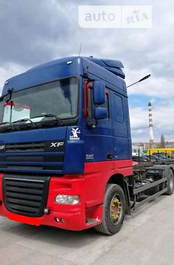 Контейнеровоз DAF XF 105 2012 в Ровно