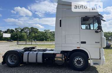 Тягач DAF XF 105 2011 в Чернівцях