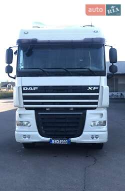 Тягач DAF XF 105 2010 в Хусті