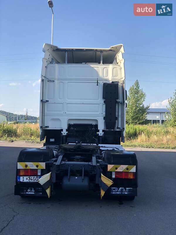 Тягач DAF XF 105 2010 в Хусті