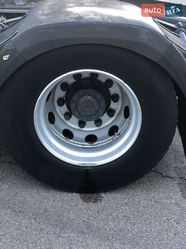 Тягач DAF XF 105 2010 в Хусті