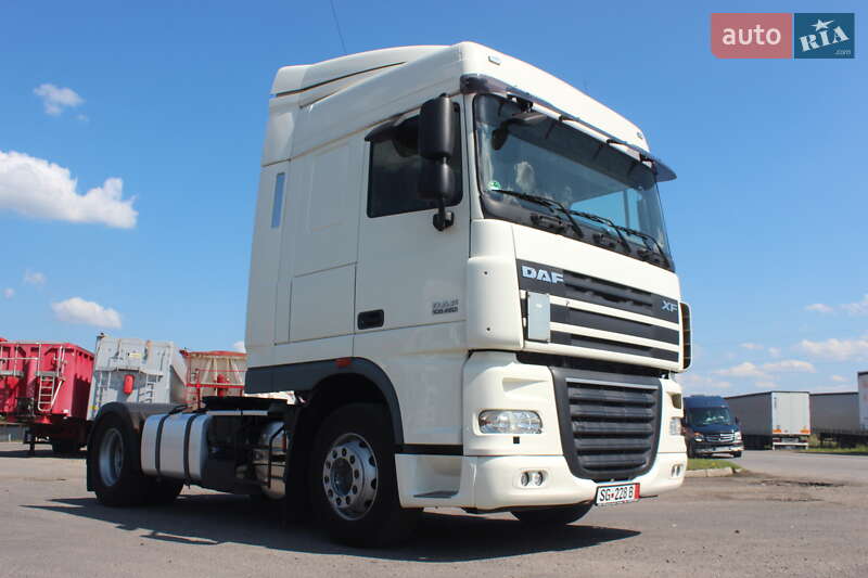 Тягач DAF XF 105 2011 в Хусте