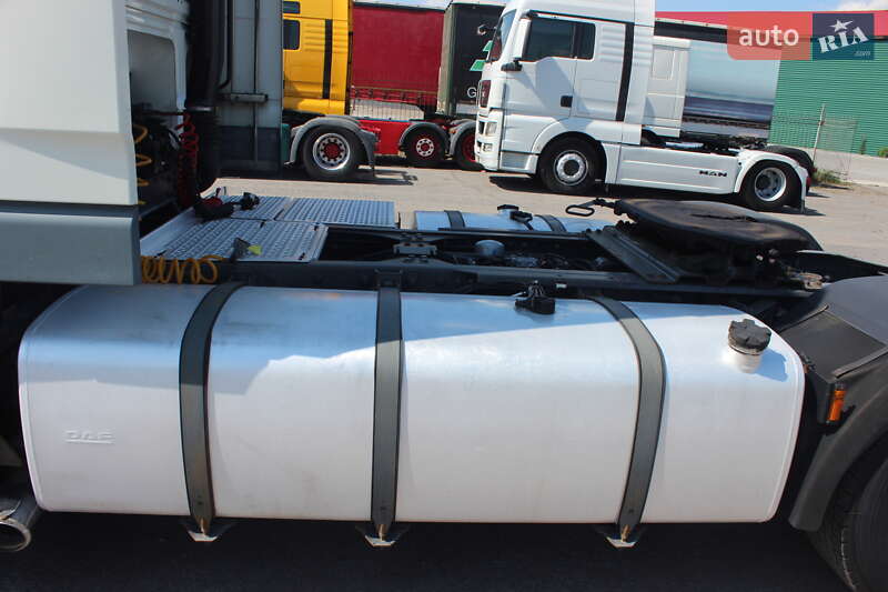 Тягач DAF XF 105 2011 в Хусте