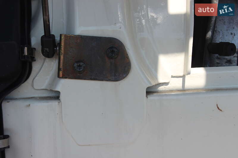 Тягач DAF XF 105 2011 в Хусте