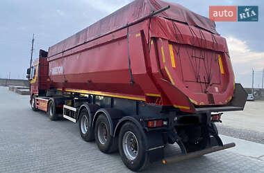 Тягач DAF XF 105 2009 в 