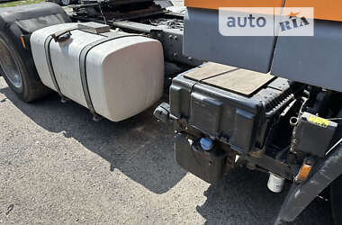 Тягач DAF XF 105 2010 в 