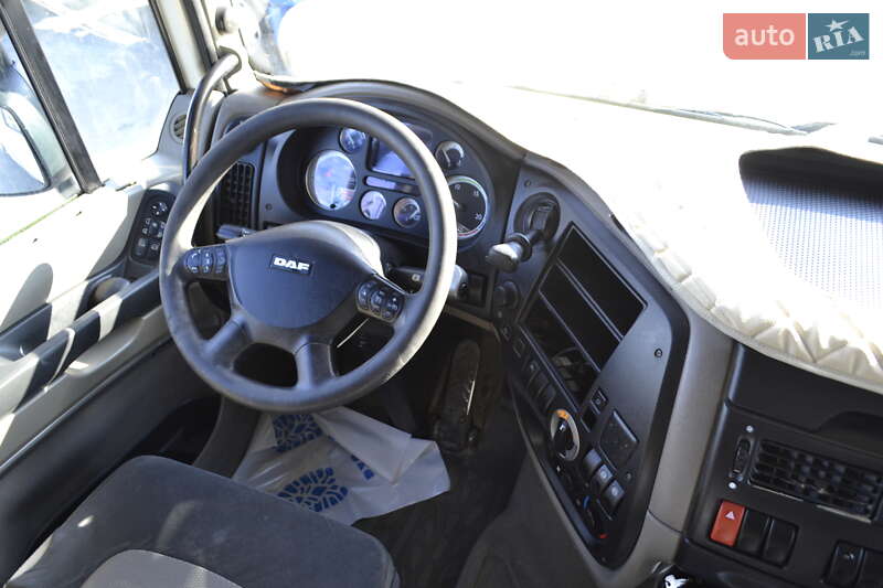 Тягач DAF XF 105 2010 в Хусте