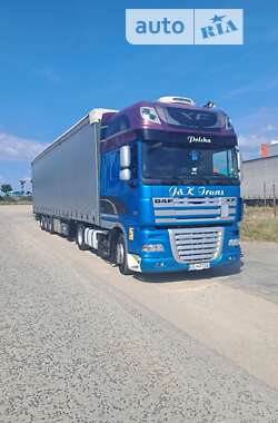 Тягач DAF XF 105 2010 в Чернівцях