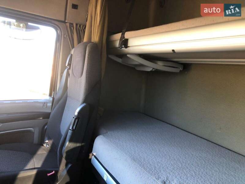 Тягач DAF XF 105 2012 в Ровно