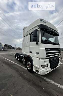 Тягач DAF XF 105 2011 в 
