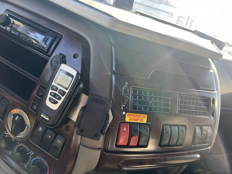 Тягач DAF XF 105 2012 в Черновцах