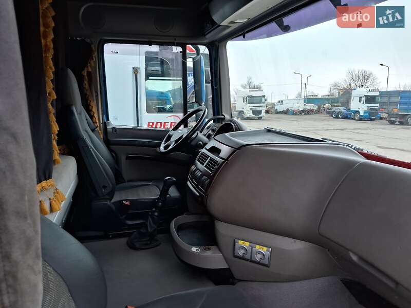 Тягач DAF XF 105 2010 в Днепре