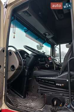 Тягач DAF XF 105 2006 в Львове