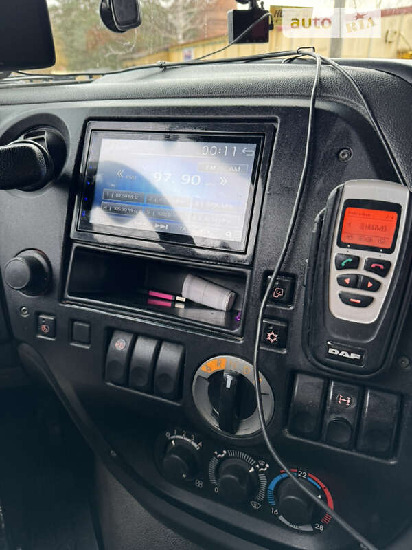 Тягач DAF XF 105 2013 в Славуті