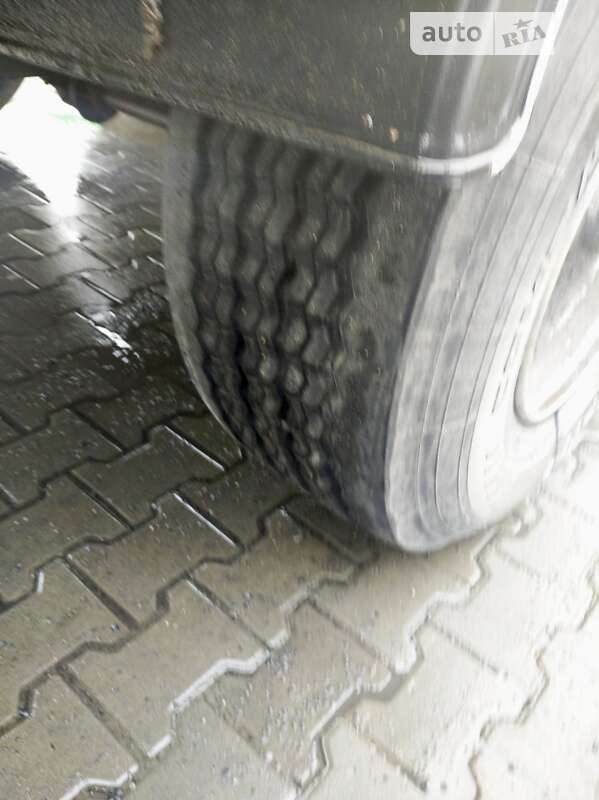 Зерновоз DAF XF 105 2007 в Лозовой
