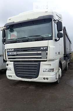 Зерновоз DAF XF 105 2011 в 