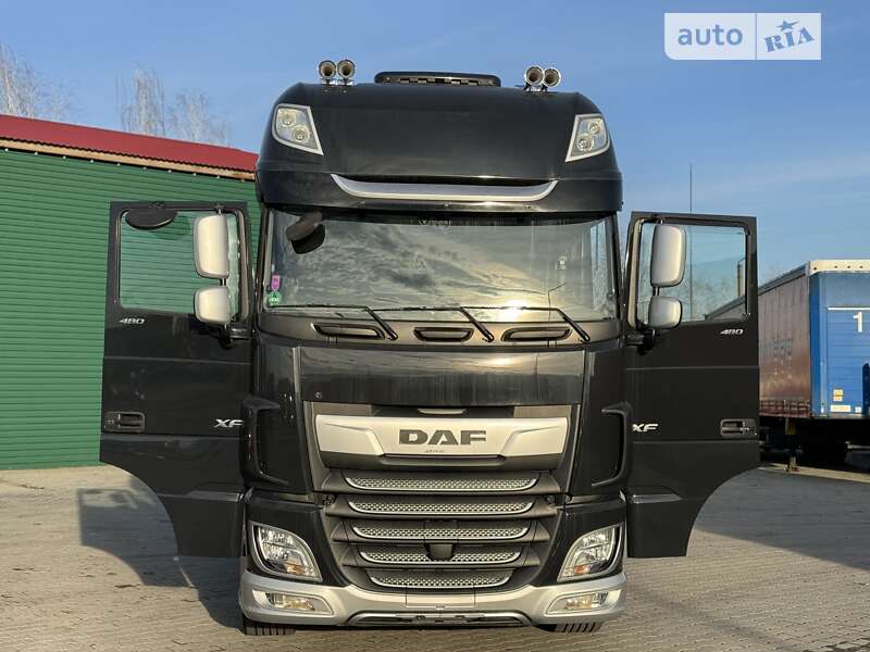 Тягач DAF XF 105 2019 в Хусті