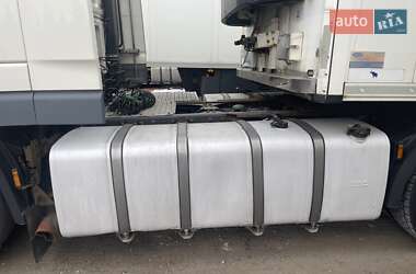 Тягач DAF XF 105 2011 в 