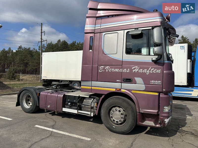 Тягач DAF XF 105 2008 в Маневичах