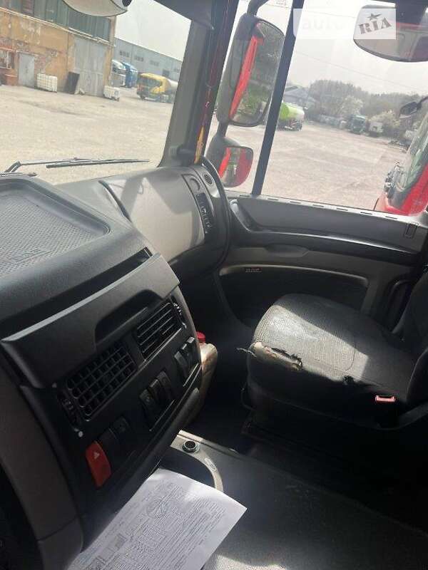 Тягач DAF XF 105 2013 в Львове