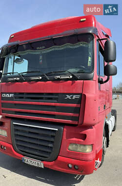 Тягач DAF XF 105 2007 в 