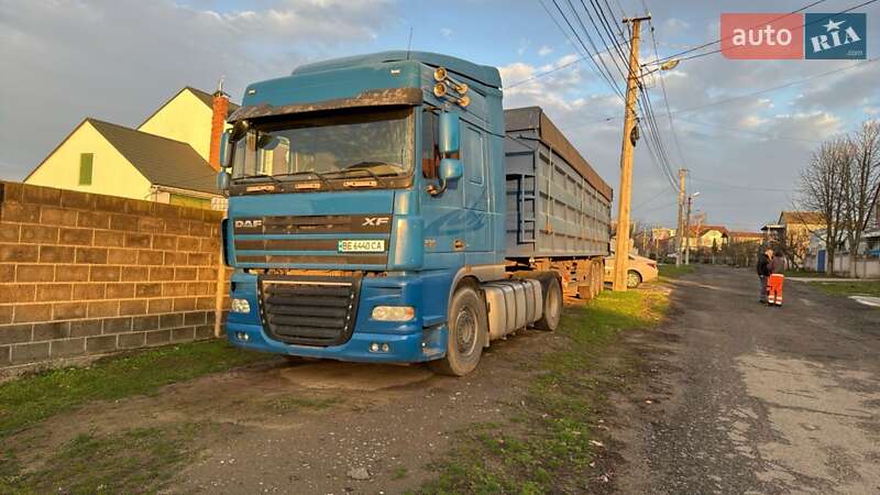 Самоскид DAF XF 105 2008 в Миколаєві