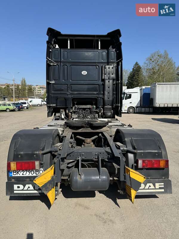 Тягач DAF XF 105 2011 в Ровно