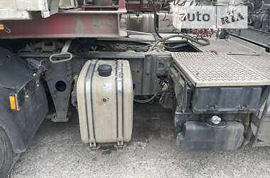 Тягач DAF XF 105 2011 в 