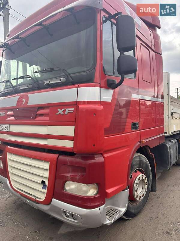 Тягач DAF XF 105 2008 в Тернополе