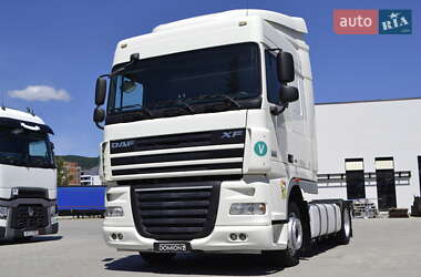 Тягач DAF XF 105 2012 в Хусте