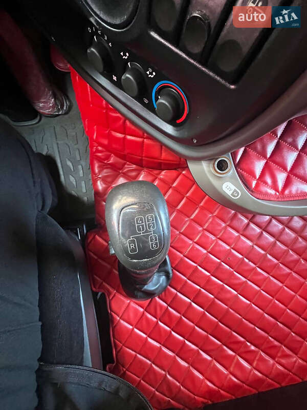 Тягач DAF XF 105 2013 в Любомле