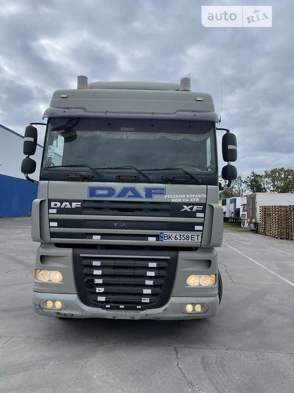 Тягач DAF XF 105 2012 в Киеве