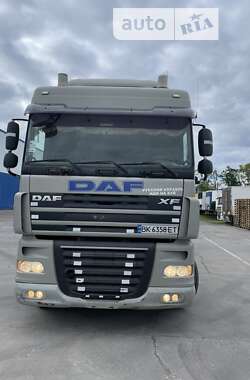 Тягач DAF XF 105 2012 в Киеве