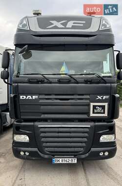 Тягач DAF XF 105 2013 в 