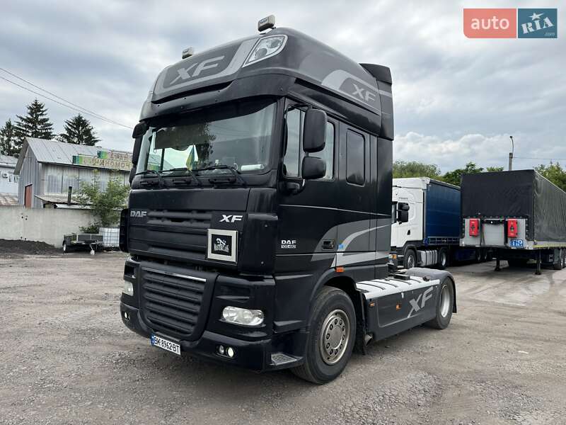 Тягач DAF XF 105 2013 в 