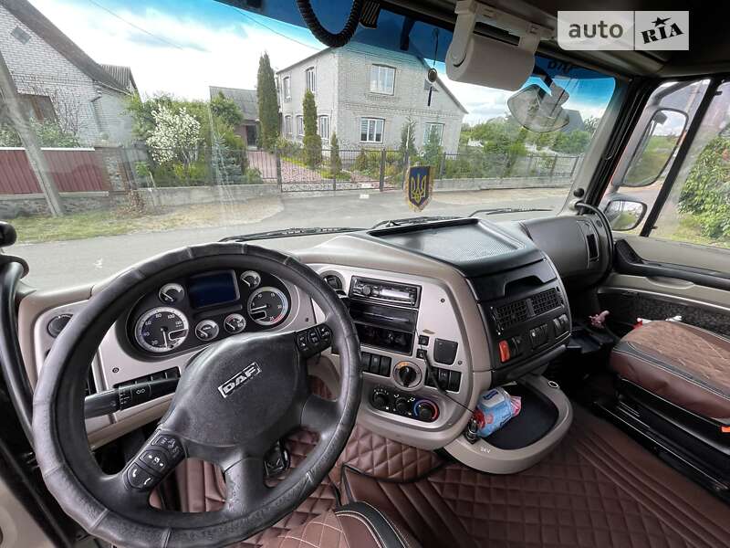 Тягач DAF XF 105 2008 в Киеве