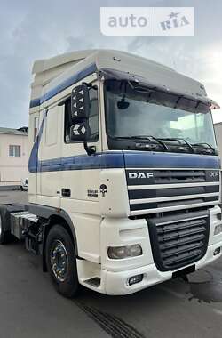 Тягач DAF XF 105 2010 в 