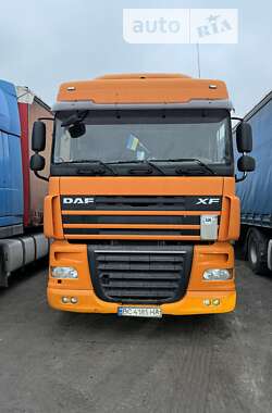 Тягач DAF XF 105 2010 в Жовкве