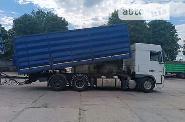 Зерновоз DAF XF 105 2012 в 