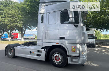 Тягач DAF XF 105 2007 в Ровно