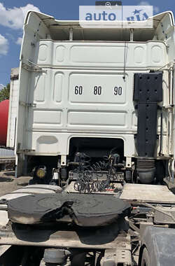 Тягач DAF XF 105 2010 в 