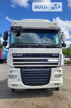 Тягач DAF XF 105 2011 в Киеве