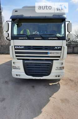 Тягач DAF XF 105 2008 в Кам'янському