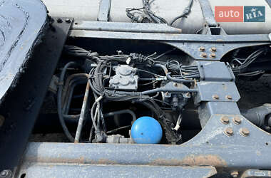 Тягач DAF XF 105 2011 в 